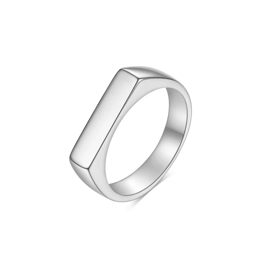 7 / Silver